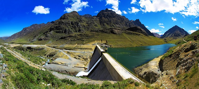 hydroelektrárna v Peru.jpg