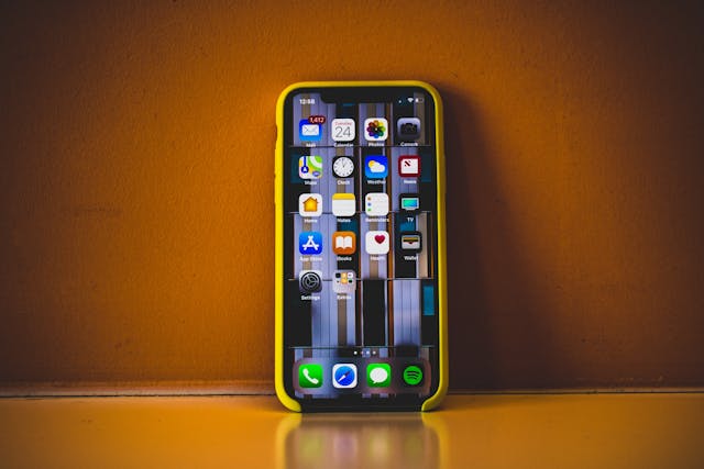 bezdrátová nabíječka iphone